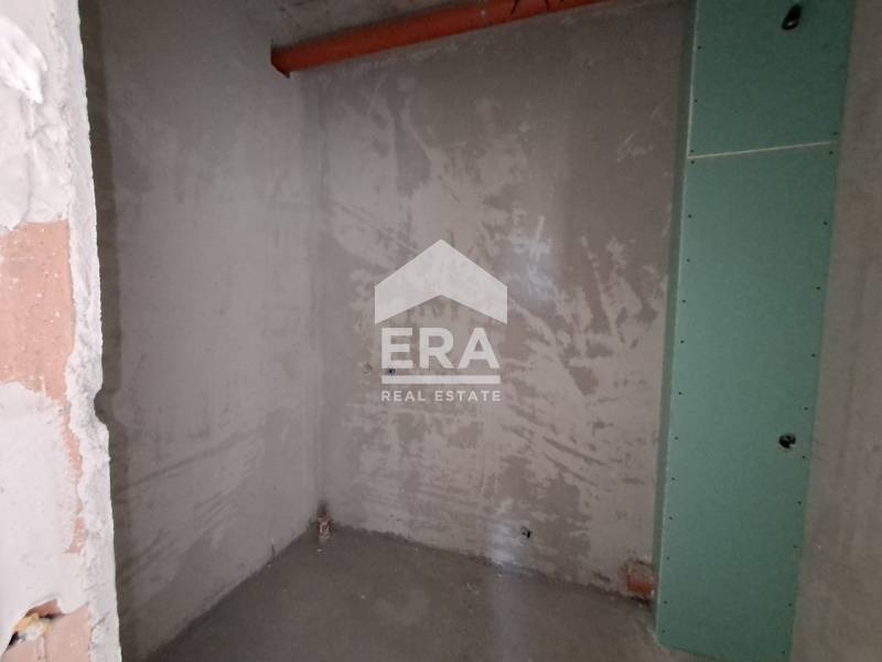 Продава  2-стаен град Варна , Левски 1 , 79 кв.м | 16560510 - изображение [15]