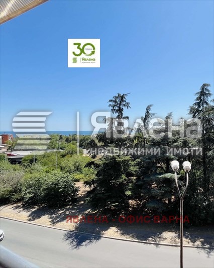 Продава  4-стаен град Варна , Бриз , 139 кв.м | 60865562