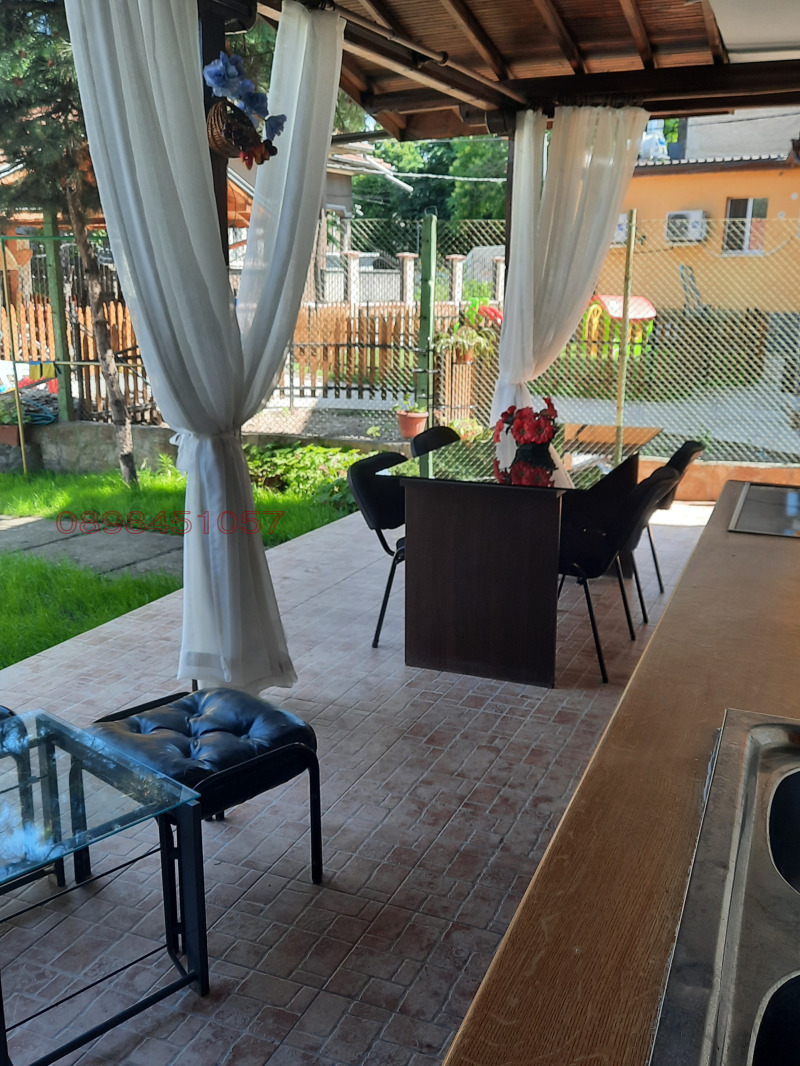 Продава КЪЩА, гр. Лом, област Монтана, снимка 7 - Къщи - 52781851