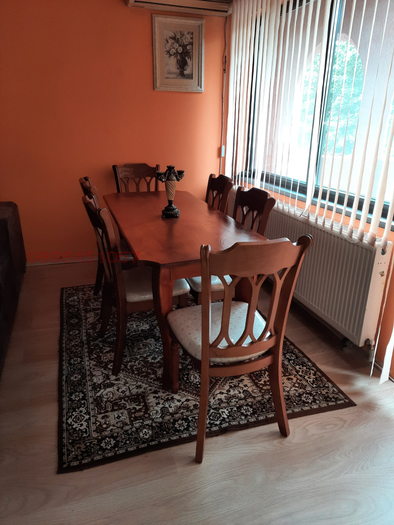 Продава КЪЩА, гр. Лом, област Монтана, снимка 6 - Къщи - 52781851