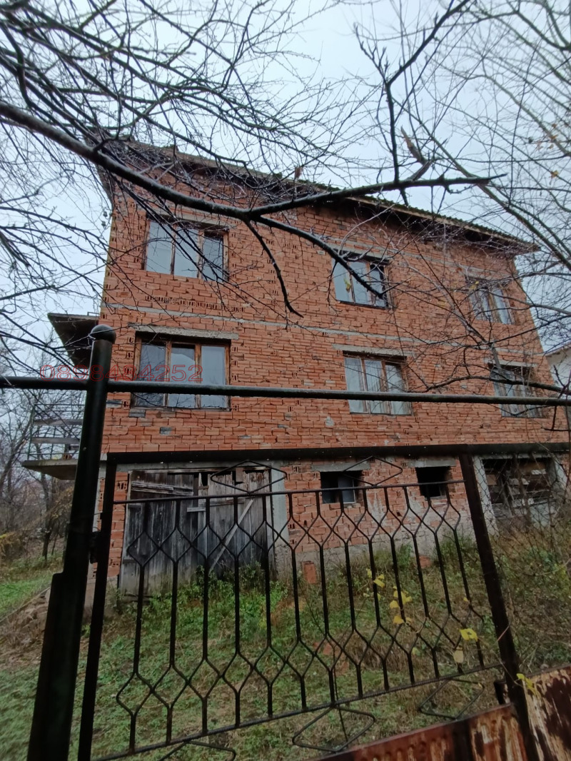 Продава КЪЩА, с. Згориград, област Враца, снимка 3 - Къщи - 52784872