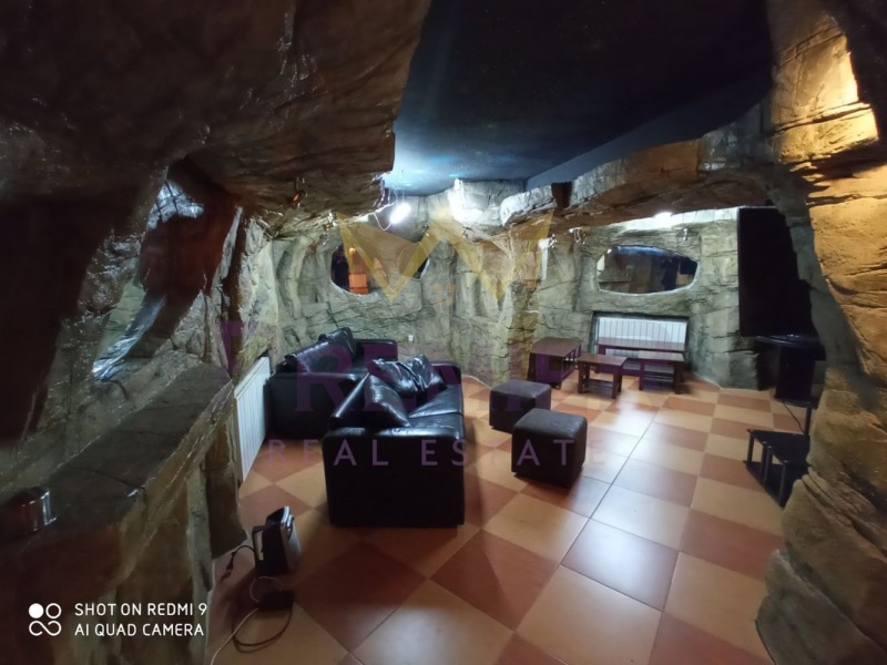 À venda  Bar; Cafeteria Varna , Okrajna bolnica-Generali , 102 m² | 78032446 - imagem [2]