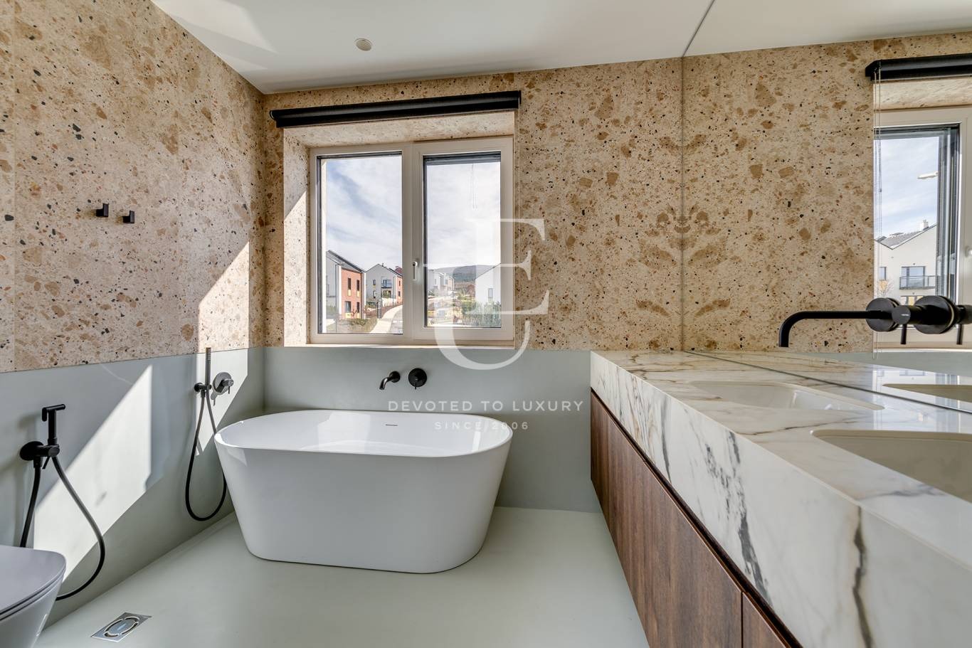 Продава КЪЩА, гр. София, с. Лозен, снимка 8 - Къщи - 54076461