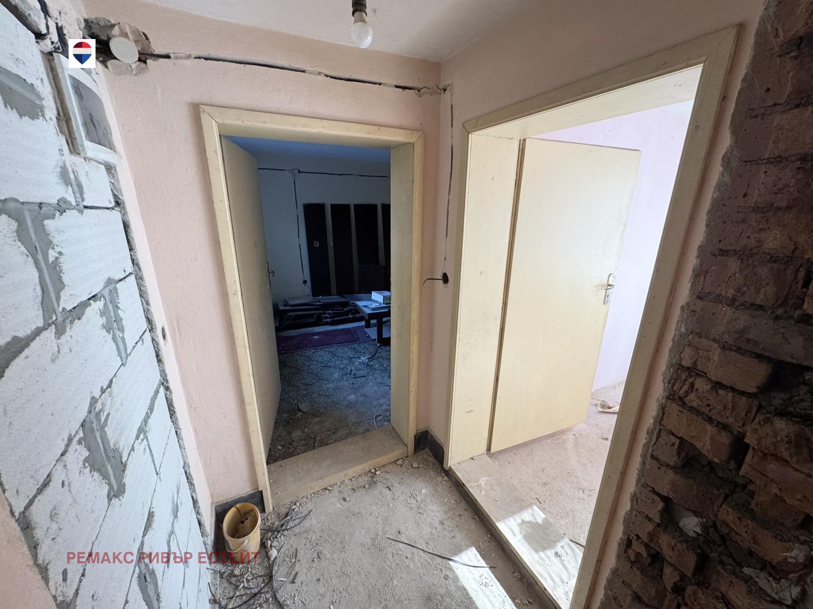 Продава КЪЩА, гр. Бяла, област Русе, снимка 14 - Къщи - 55569513