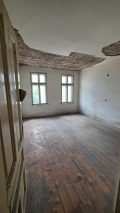 Продава 3-СТАЕН, гр. София, Център, снимка 9