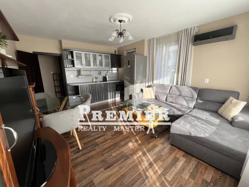 Продава 2-СТАЕН в град Бургас, Сарафово - 65 кв.м / 120 000 € » 234 699.60 лв., ПРЕМИЕР