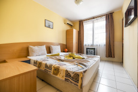 Hotel Chernomorets, region Burgas 12