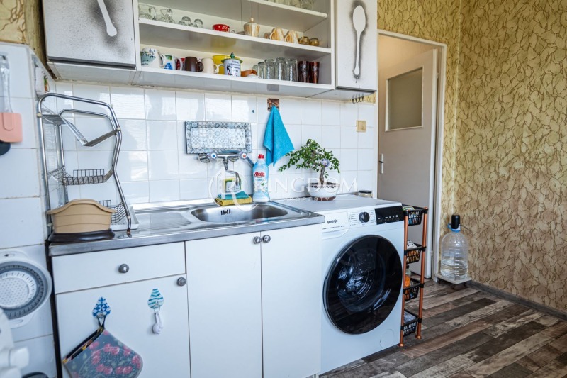 Te koop  Studio Sofia , Nadezjda 1 , 46 m² | 94646550 - afbeelding [2]