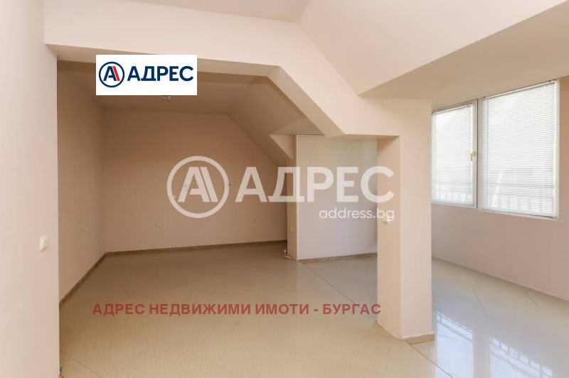 Продава 2-СТАЕН, гр. Бургас, Славейков, снимка 3 - Aпартаменти - 48401752