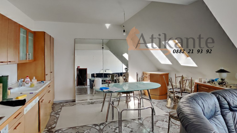 Продава 3-СТАЕН, гр. София, Център, снимка 4 - Апартаменти - 52415001