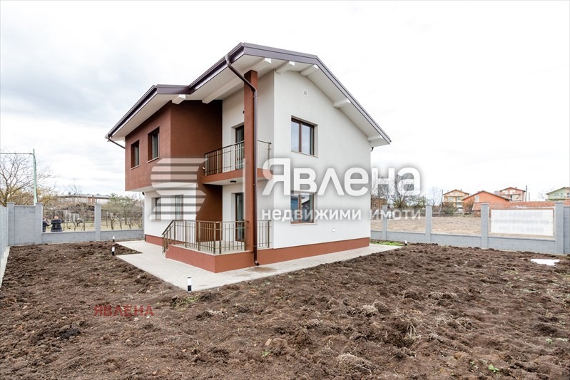 En venta  Casa región Sofia , Bozhurishte , 160 metros cuadrados | 59207111 - imagen [3]