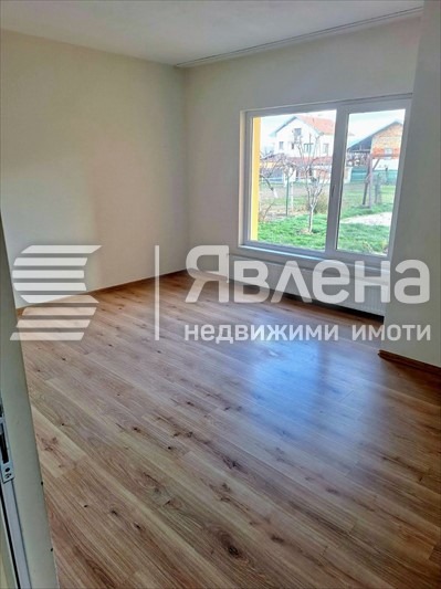 Продава КЪЩА, с. Доспей, област София област, снимка 10 - Къщи - 54359539