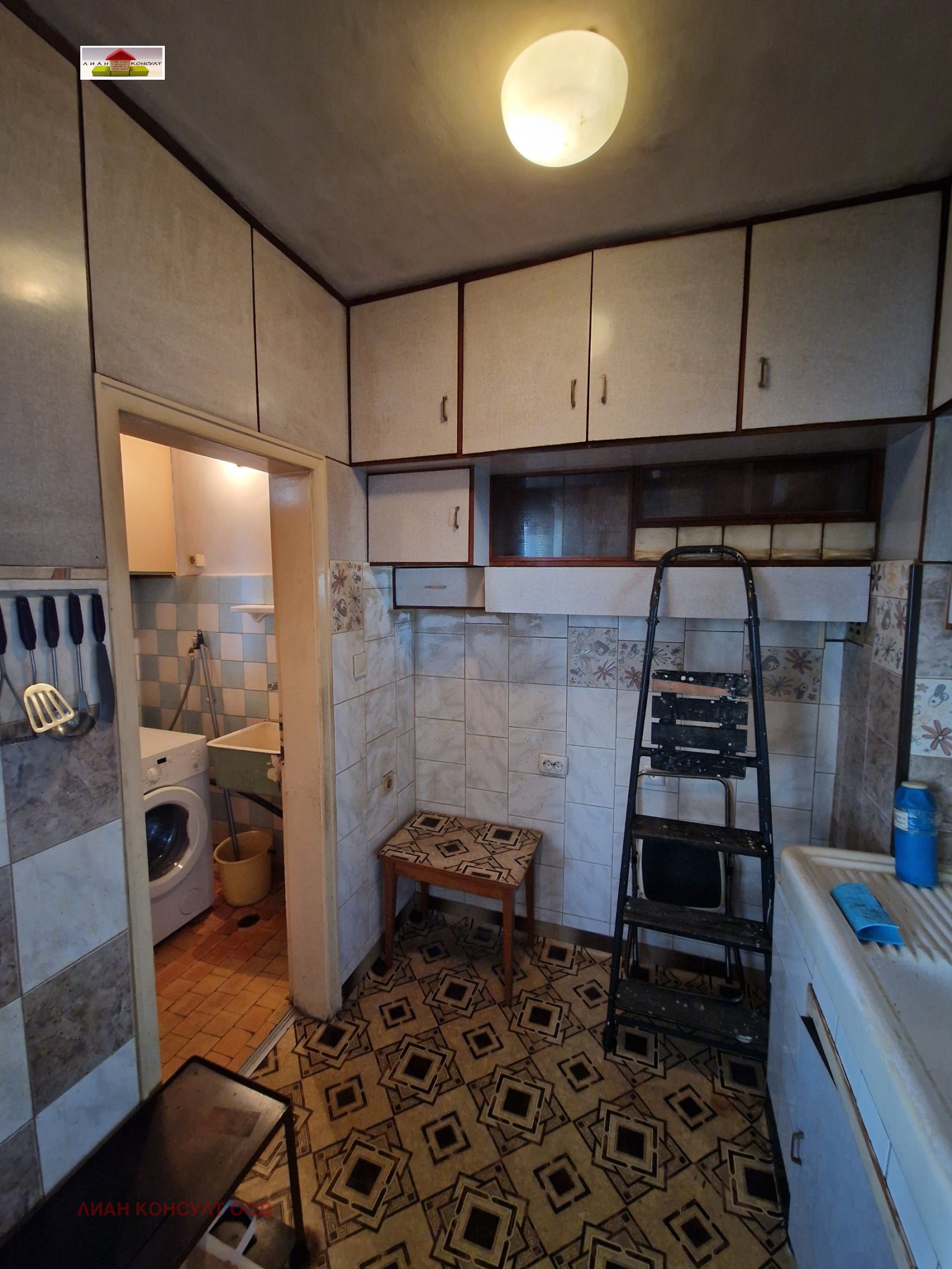 Продава 3-СТАЕН, гр. София, Красно село, снимка 2 - Апартаменти - 54821274