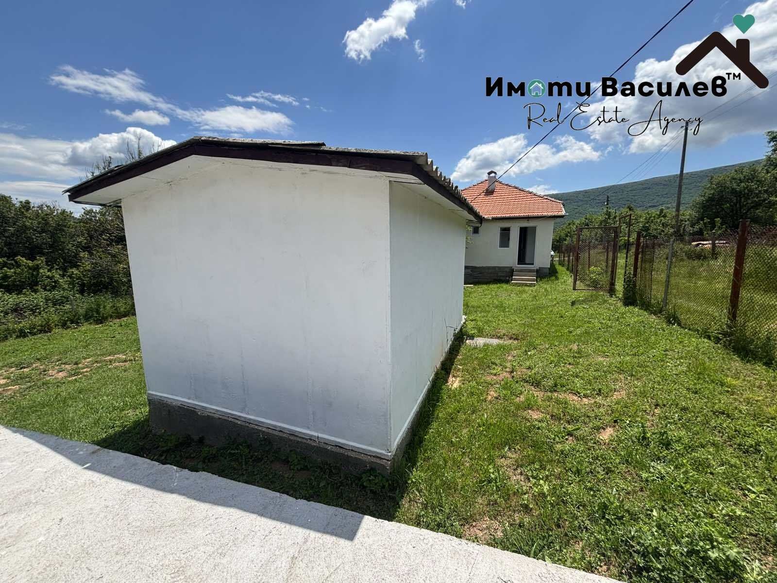 Продава КЪЩА, гр. Годеч, област София област, снимка 11 - Къщи - 54626928