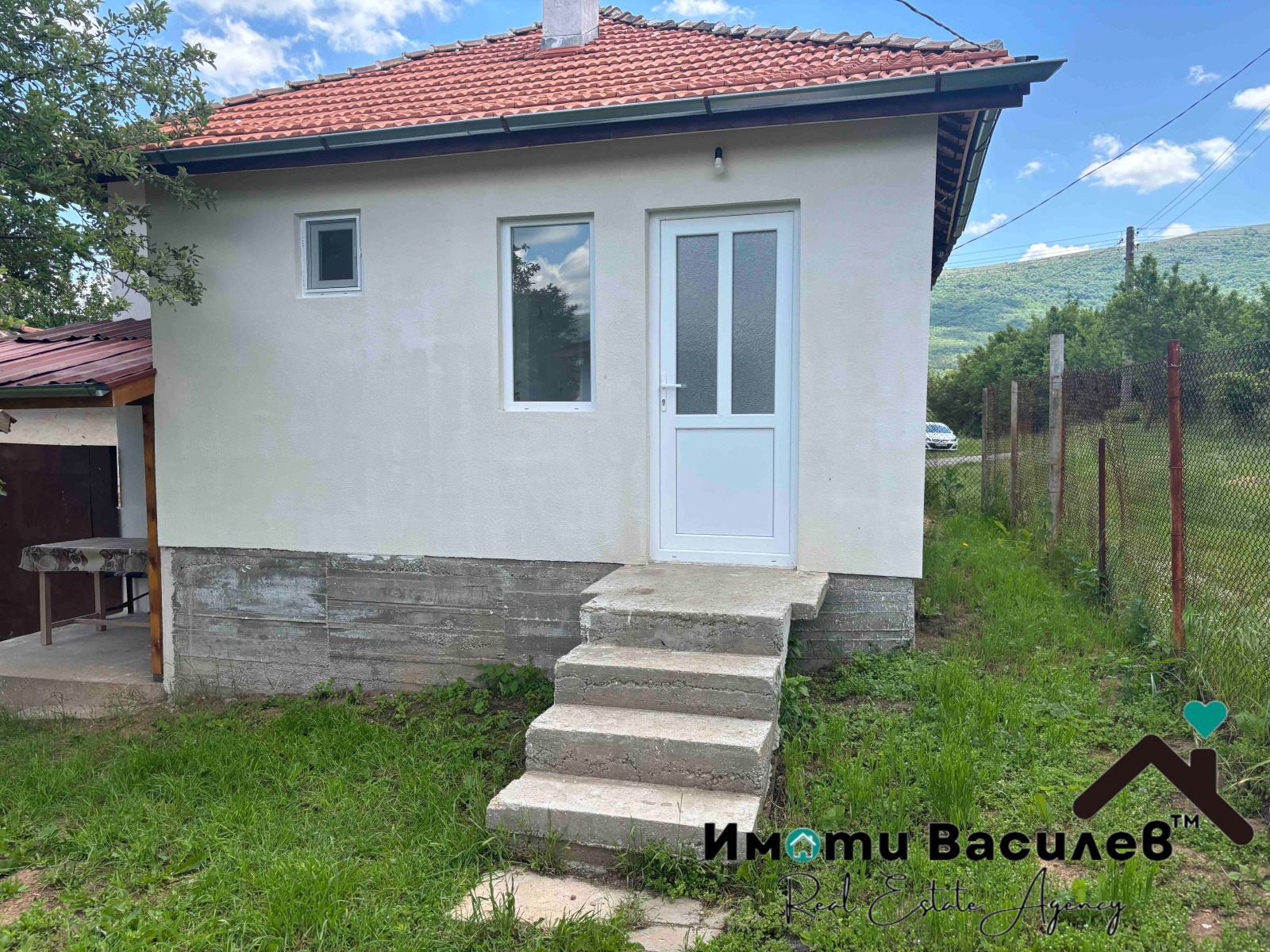 Продава КЪЩА, гр. Годеч, област София област, снимка 13 - Къщи - 54626928