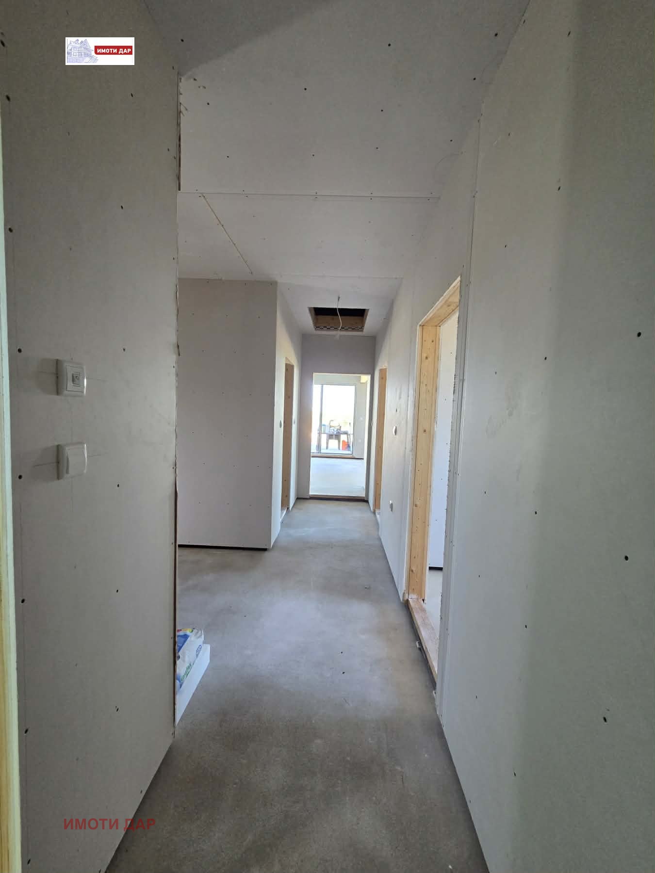 Продава КЪЩА, с. Аврен, област Варна, снимка 16 - Къщи - 56017340