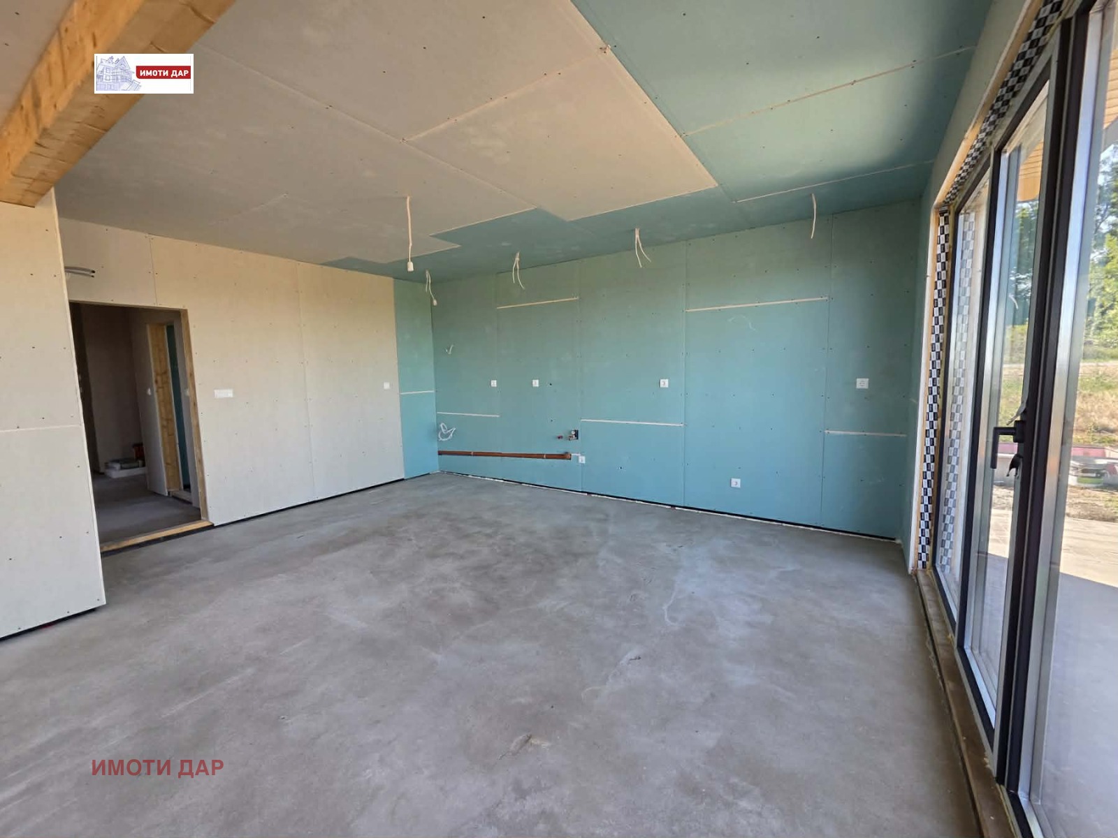 Продава КЪЩА, с. Аврен, област Варна, снимка 4 - Къщи - 56017340