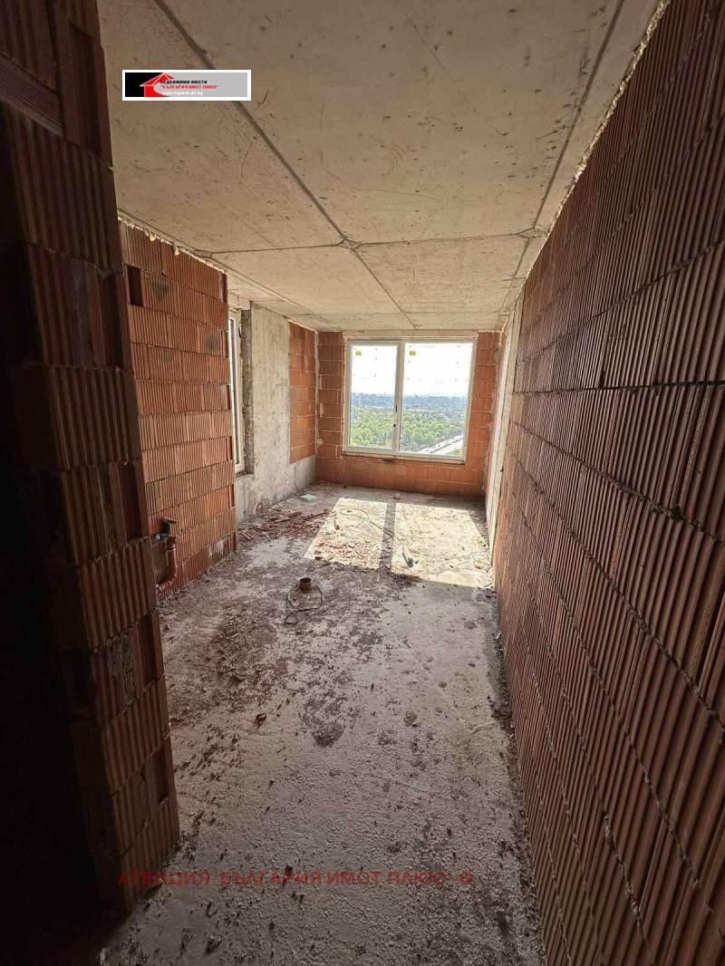 Продава 1-СТАЕН, град София, Център • 45000 € / 88012.35 лв. • 95425690 1