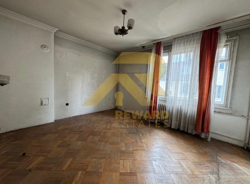 À venda  2 quartos Sofia , Centar , 90 m² | 86596630