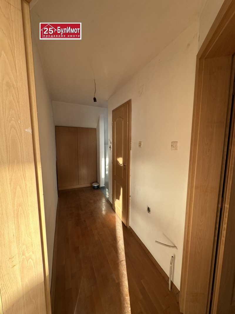 Te koop  3 slaapkamers Varna , Ljatno kino Trakija , 140 m² | 52250130 - afbeelding [8]