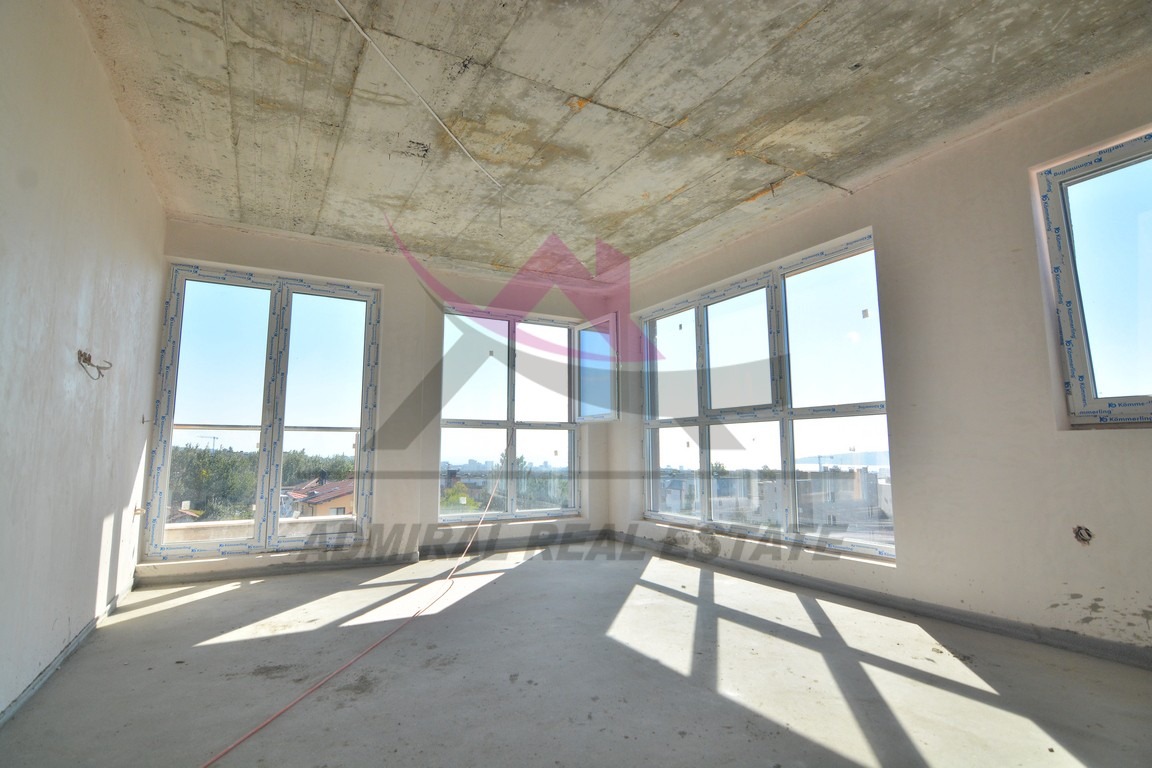 Продава 2-СТАЕН, гр. Варна, Изгрев, снимка 4 - Апартаменти - 56354787