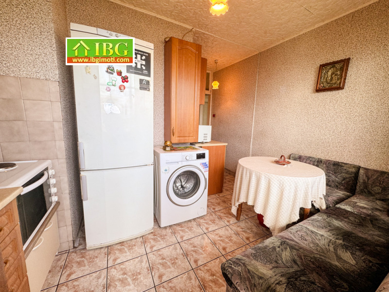 Продава  2-стаен град Русе , Родина 1 , 61 кв.м | 25871462 - изображение [2]