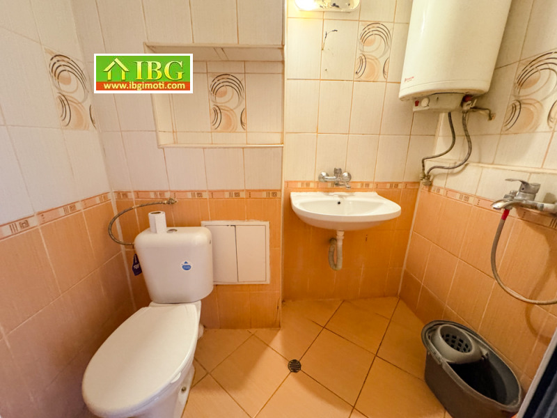 Продава  2-стаен град Русе , Родина 1 , 61 кв.м | 25871462 - изображение [9]