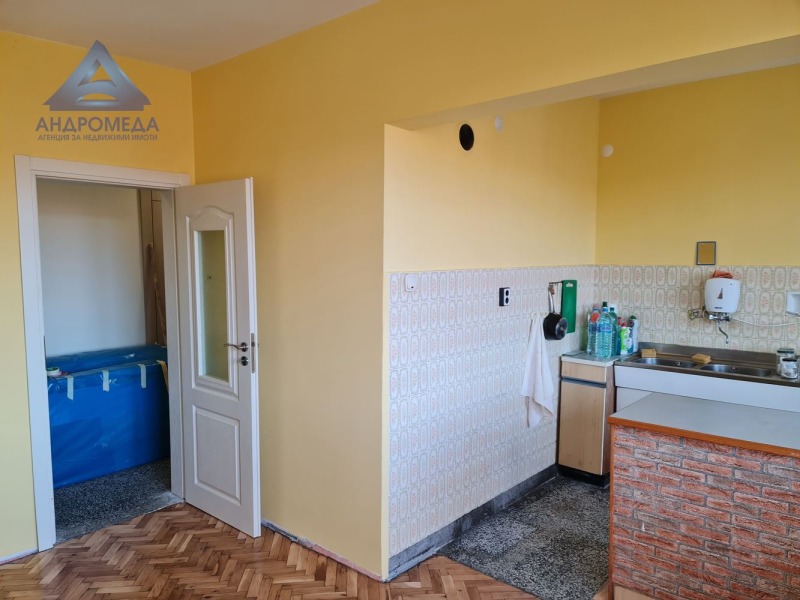 Продава 3-СТАЕН, гр. Плевен, Широк център, снимка 4 - Aпартаменти - 48113777