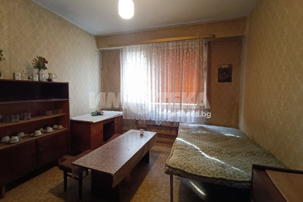 Продава 2-СТАЕН, гр. Пловдив, Гагарин, снимка 3 - Апартаменти - 53781967