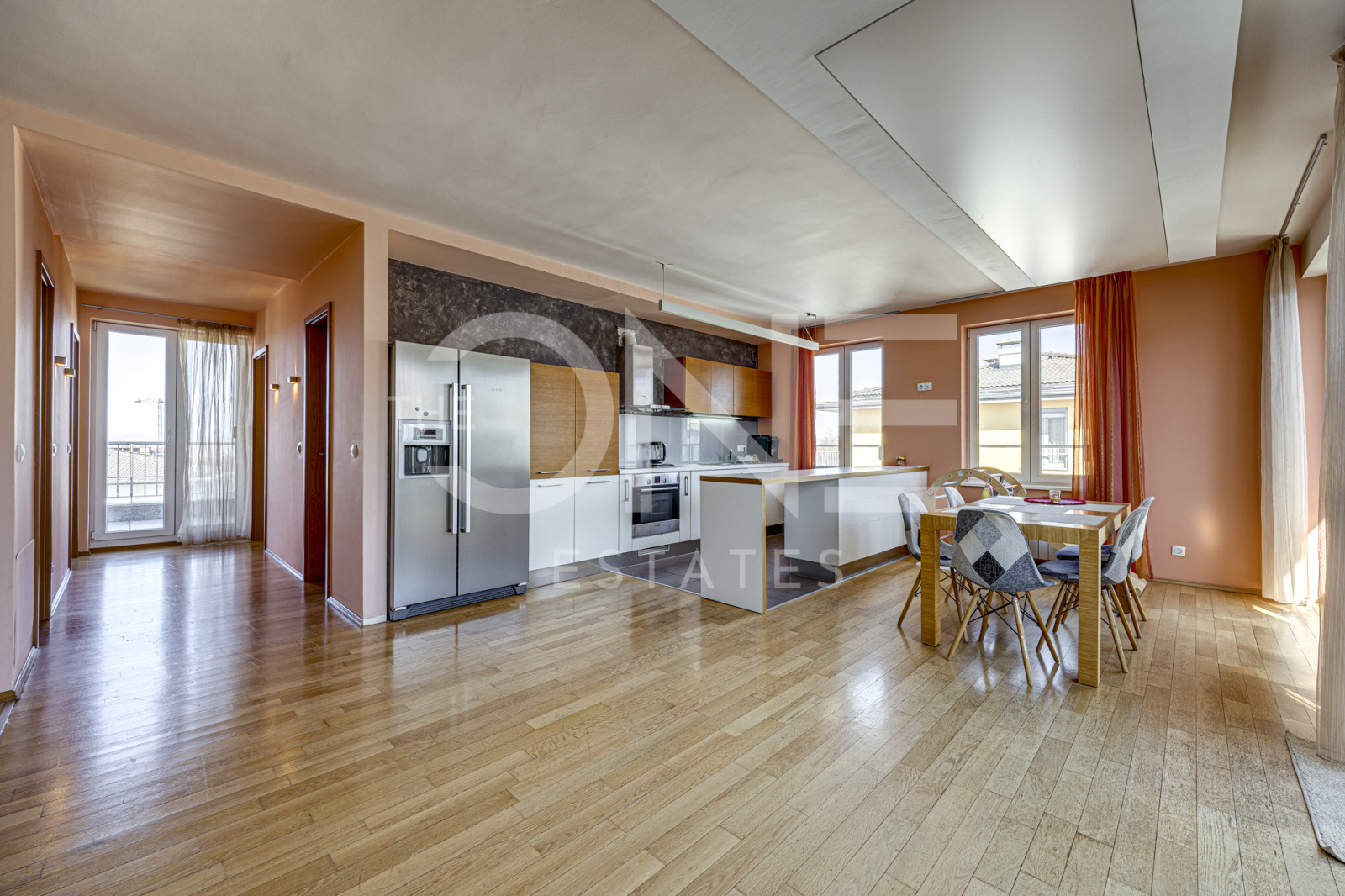 Продава 4-СТАЕН, гр. София, в.з.Малинова долина, снимка 2 - Апартаменти - 54213844