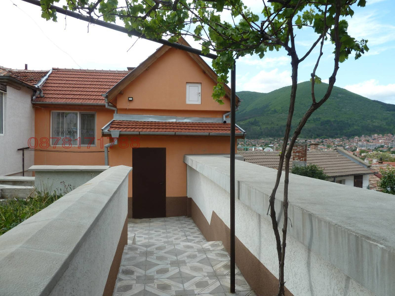 Продава КЪЩА в град Сливен, Клуцохор - 116 кв.м / 99 000 € » 193 627.17 лв.