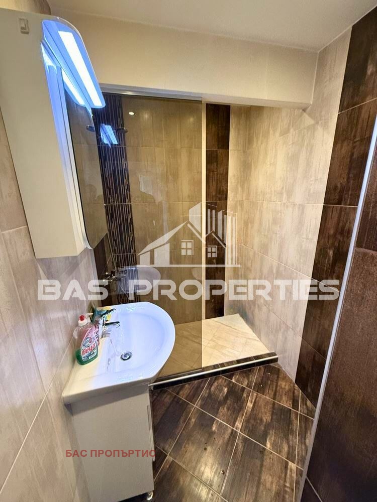 Na prodej  2 ložnice Pernik , Iztok , 65 m2 | 75577347 - obraz [14]