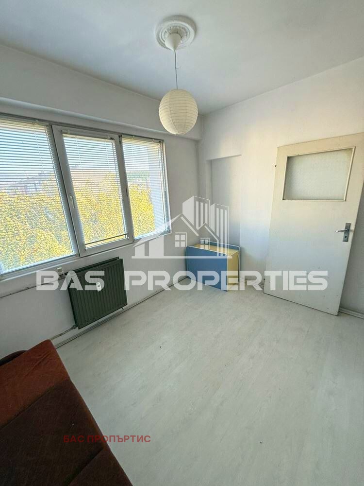 Na prodej  2 ložnice Pernik , Iztok , 65 m2 | 75577347 - obraz [2]