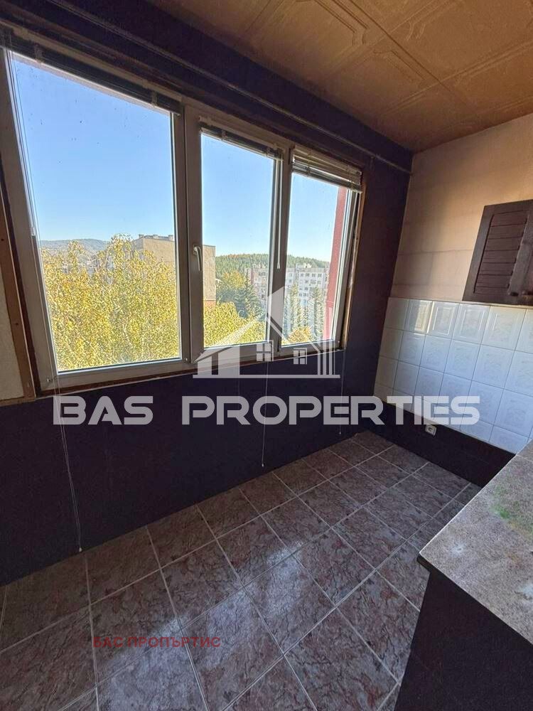 In vendita  2 camere da letto Pernik , Iztok , 65 mq | 75577347 - Immagine [9]