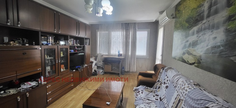 Eladó  3 hálószobás Stara Zagora , Centar , 84 négyzetméter | 53204804