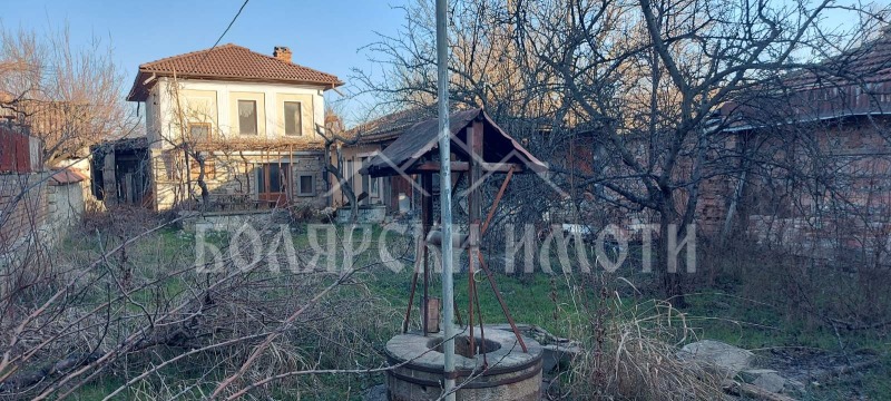 Продава КЪЩА, с. Самоводене, област Велико Търново, снимка 2 - Къщи - 42040991