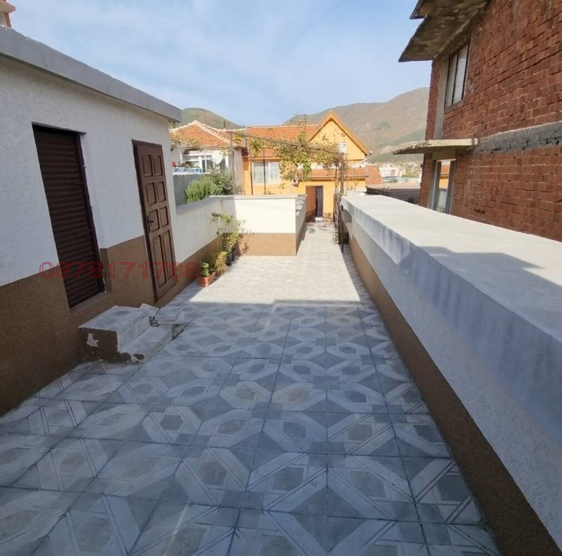 Продава КЪЩА, гр. Сливен, Клуцохор, снимка 3 - Къщи - 52780242