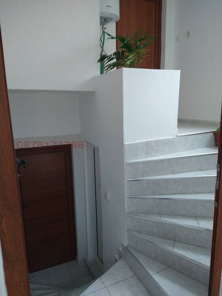 Продава КЪЩА, гр. Сливен, Клуцохор, снимка 7 - Къщи - 52780242