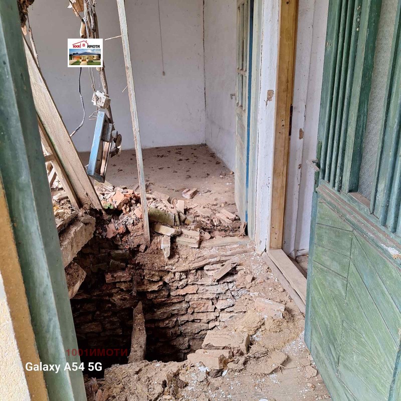 Продава КЪЩА, с. Нейково, област Добрич, снимка 2 - Къщи - 52664981