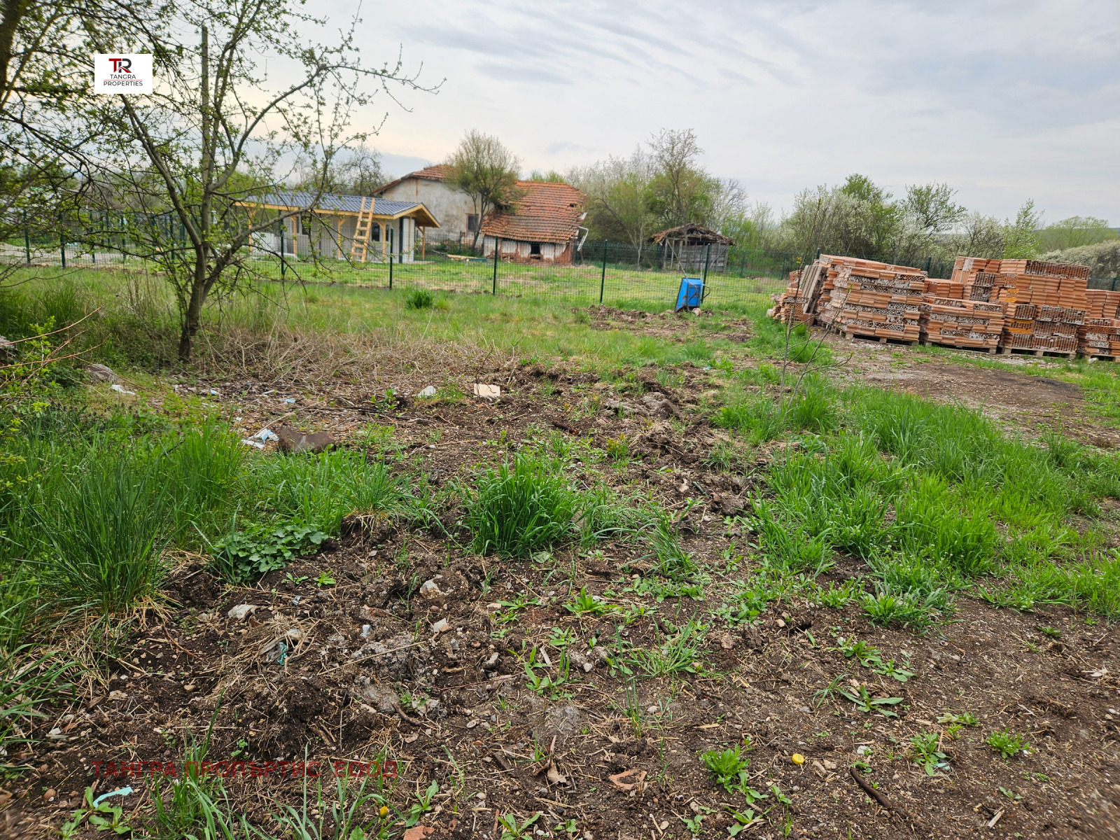 Продава ВИЛА, с. Червена могила, област Перник, снимка 2 - Вили - 54432283