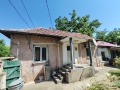 Продава КЪЩА, област Плевен, с. Каменец • 16500 лв. / 8436.32 € • 97218775 2