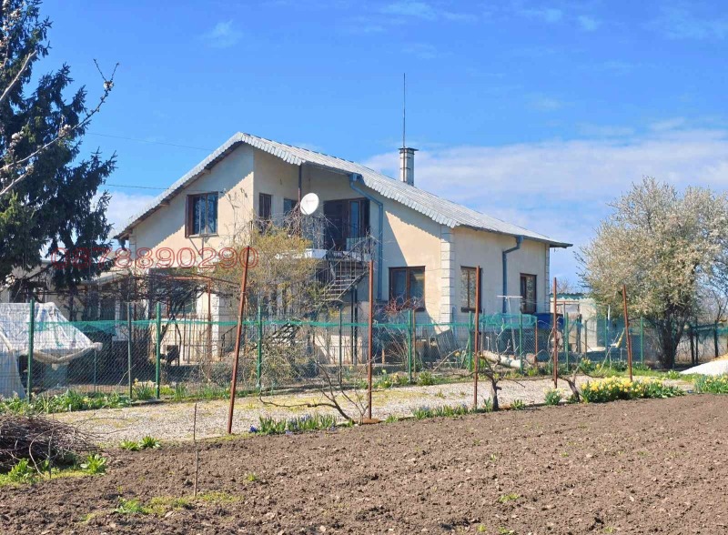 Продава КЪЩА в област Добрич, гр. Каварна - 140 кв.м / 95 000 € » 185 803.85 лв.