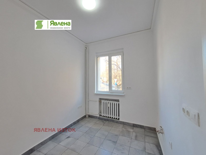 Продава 3-СТАЕН, гр. София, Докторски паметник, снимка 11 - Апартаменти - 52442368