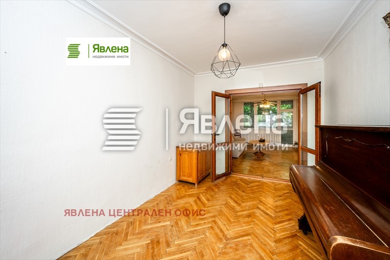 Продава 3-СТАЕН, гр. София, Стрелбище, снимка 3 - Апартаменти - 54611006