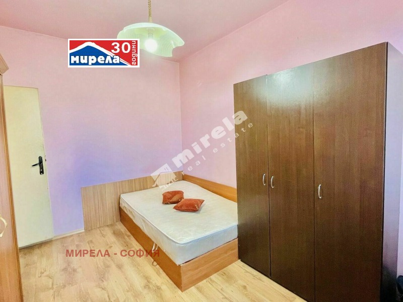 Продава 4-СТАЕН, гр. София, Борово, снимка 4 - Апартаменти - 52229559