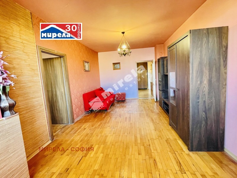 Продава 4-СТАЕН, гр. София, Борово