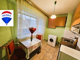 Продажба на едностайни апартаменти в град Русе - изображение 4 