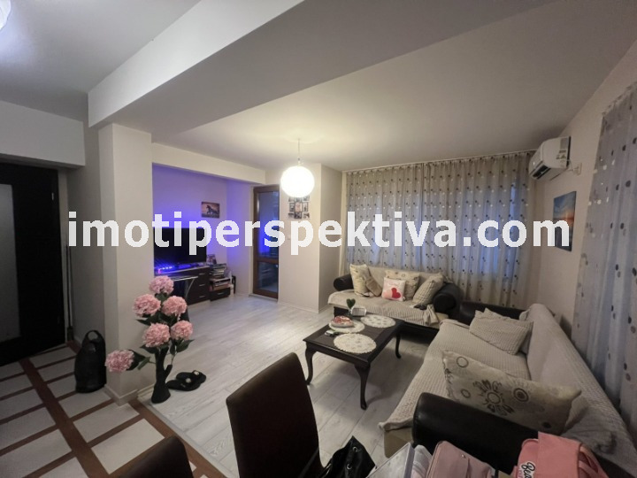 Продава 2-СТАЕН, гр. Пловдив, Кючук Париж