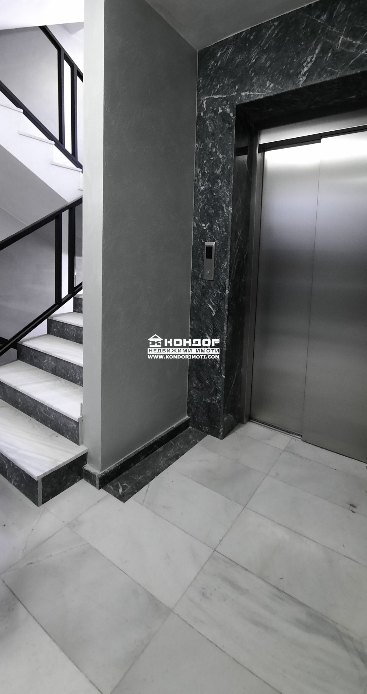 Продава 3-СТАЕН, гр. Пловдив, Въстанически, снимка 2 - Апартаменти - 49955408