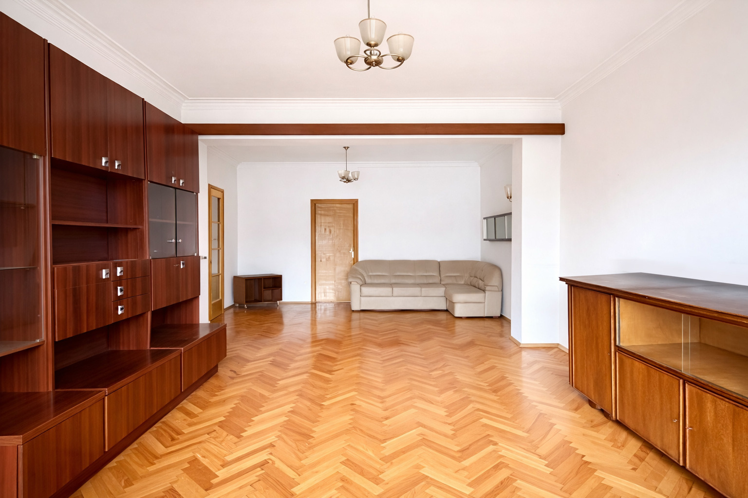 Продава 3-СТАЕН, гр. София, Център, снимка 2 - Апартаменти - 54119359